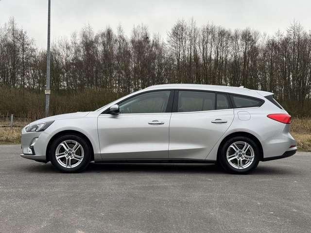 Ford Focus Turnier Cool & Connect LED*NAVI*AHK*SHZ
