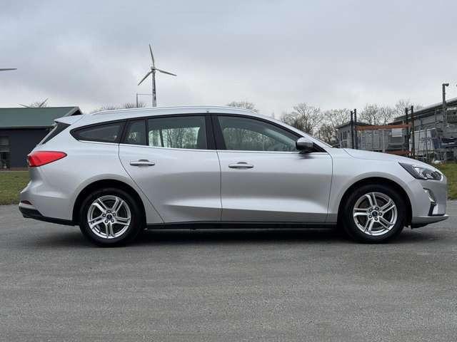 Ford Focus Turnier Cool & Connect LED*NAVI*AHK*SHZ