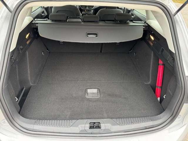 Ford Focus Turnier Cool & Connect LED*NAVI*AHK*SHZ