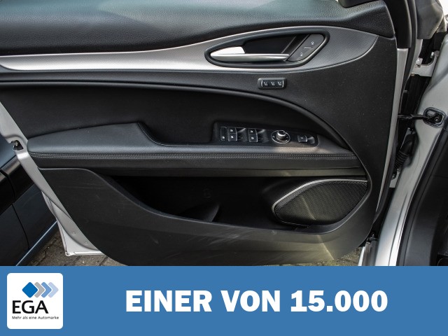 Alfa Romeo Stelvio Veloce Allrad AD El. Fondsitzverst. Navi Leder Memory Sitze Digitales Co
