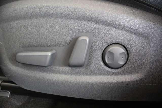 Hyundai KONA Premium 64 kWh (Leder, Head Up)