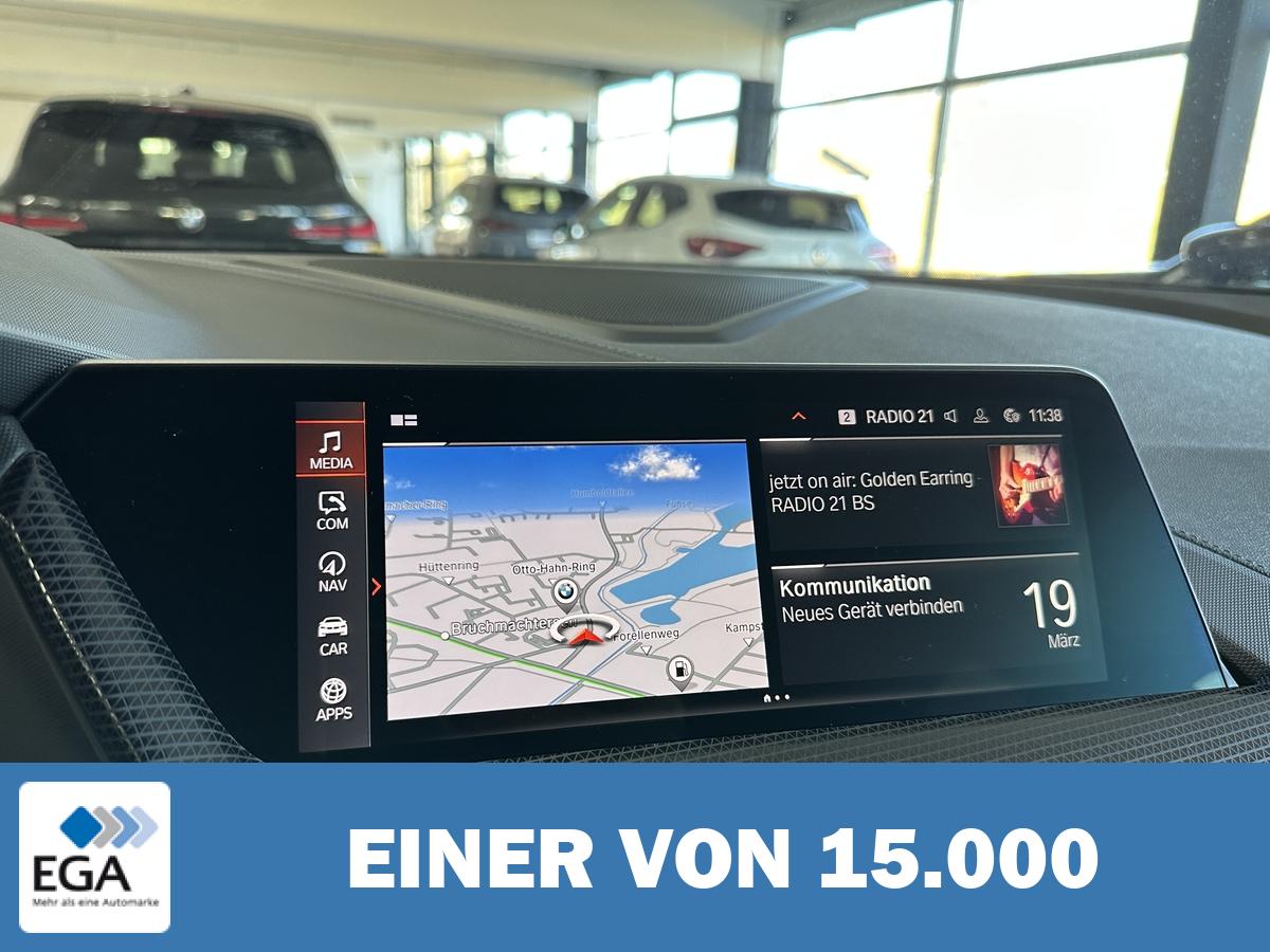 BMW 118i Sport Line LED RFK Pannodach Navi PDC Sitzhz.