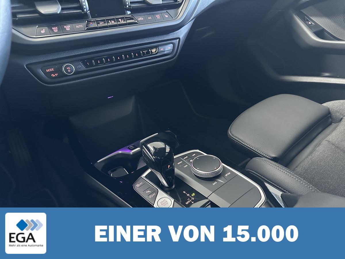 BMW 118i Sport Line LED RFK Pannodach Navi PDC Sitzhz.