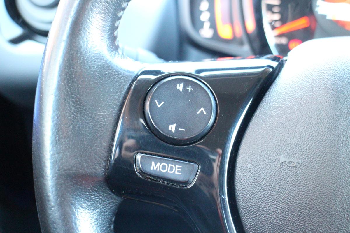 Peugeot 108 1.0 VTi TOP! Style *CABRIOLET*KLIMA*