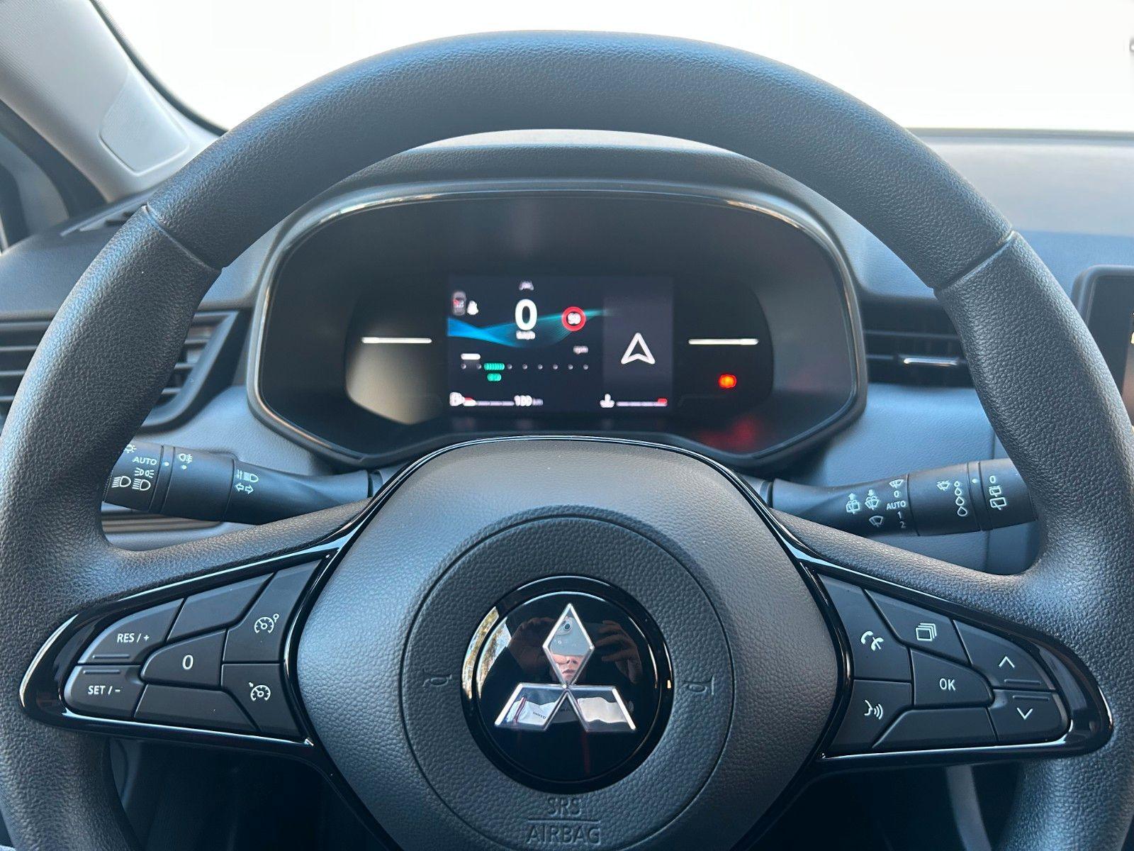 Mitsubishi Colt Basis, LED, DAB, CarPlay