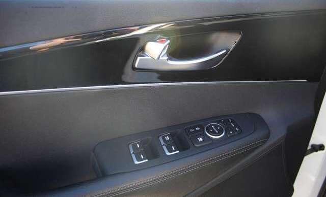 Kia Sorento 2.2 CRDI  Vision 4WD (AHK)