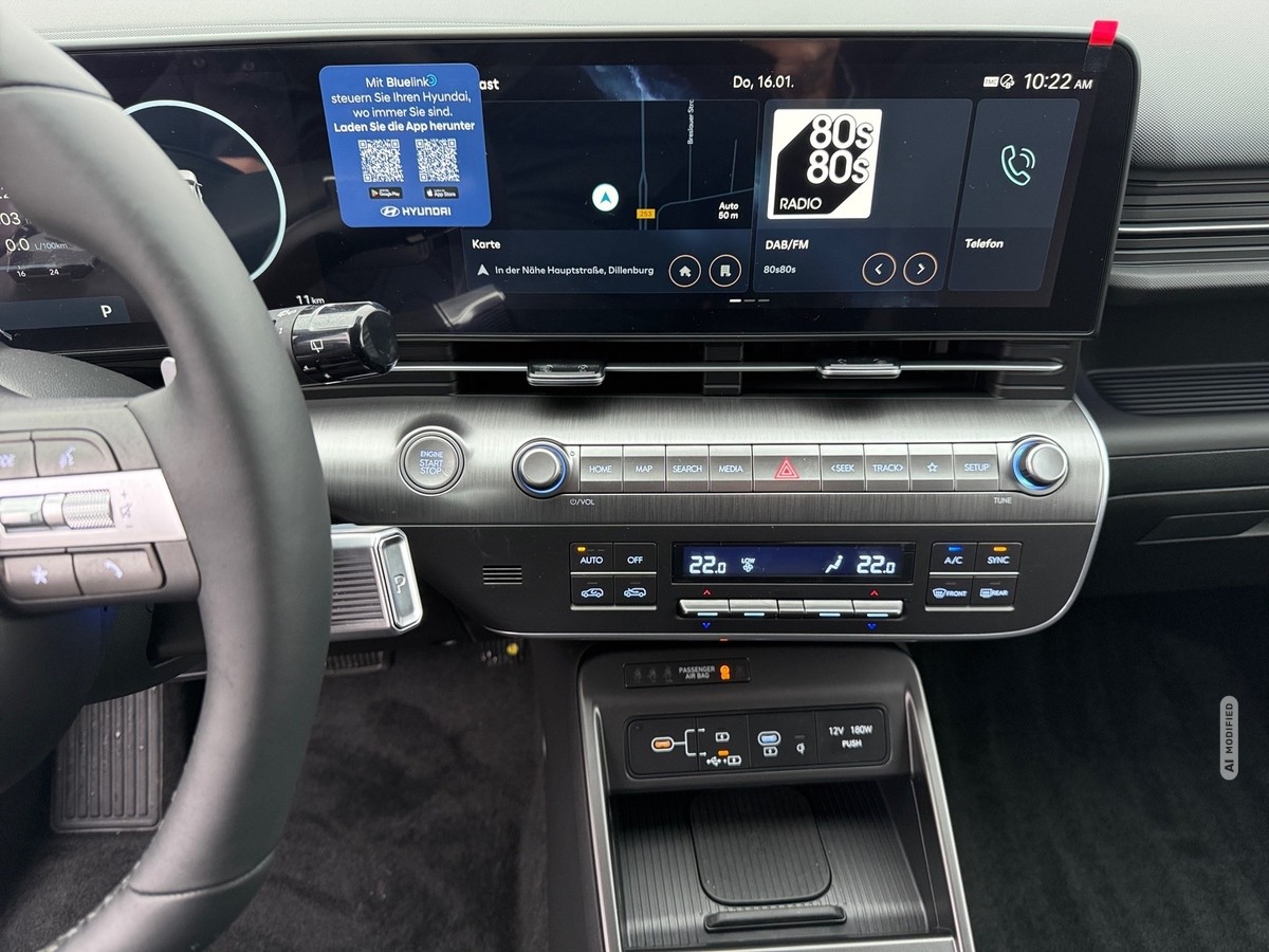 Hyundai KONA Prime Dachlackierung Navi LED