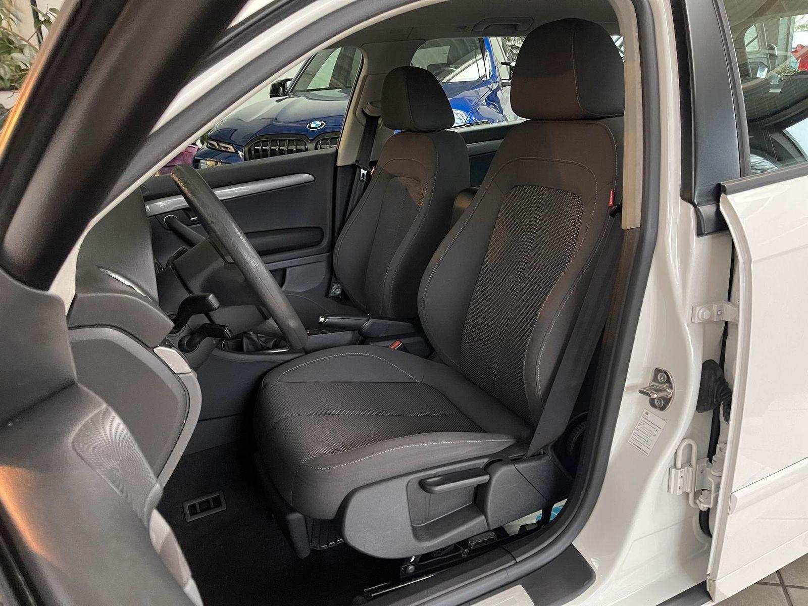 Seat Exeo ST 1.6 Reference*TPM*BT*SHZ*LMF*MFL*TOUCH