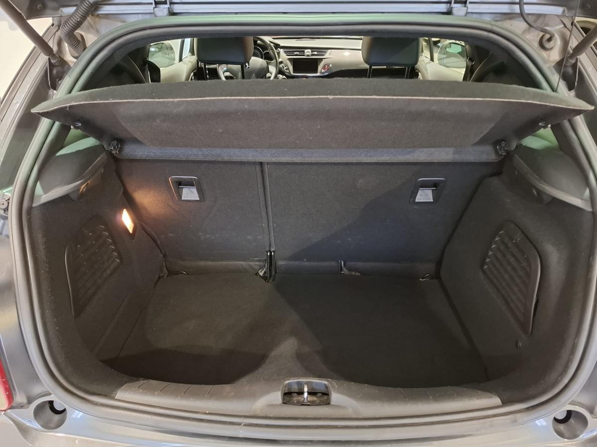 Citroën DS3 1.6TDI gepflegt wenig Kilometer NAVI