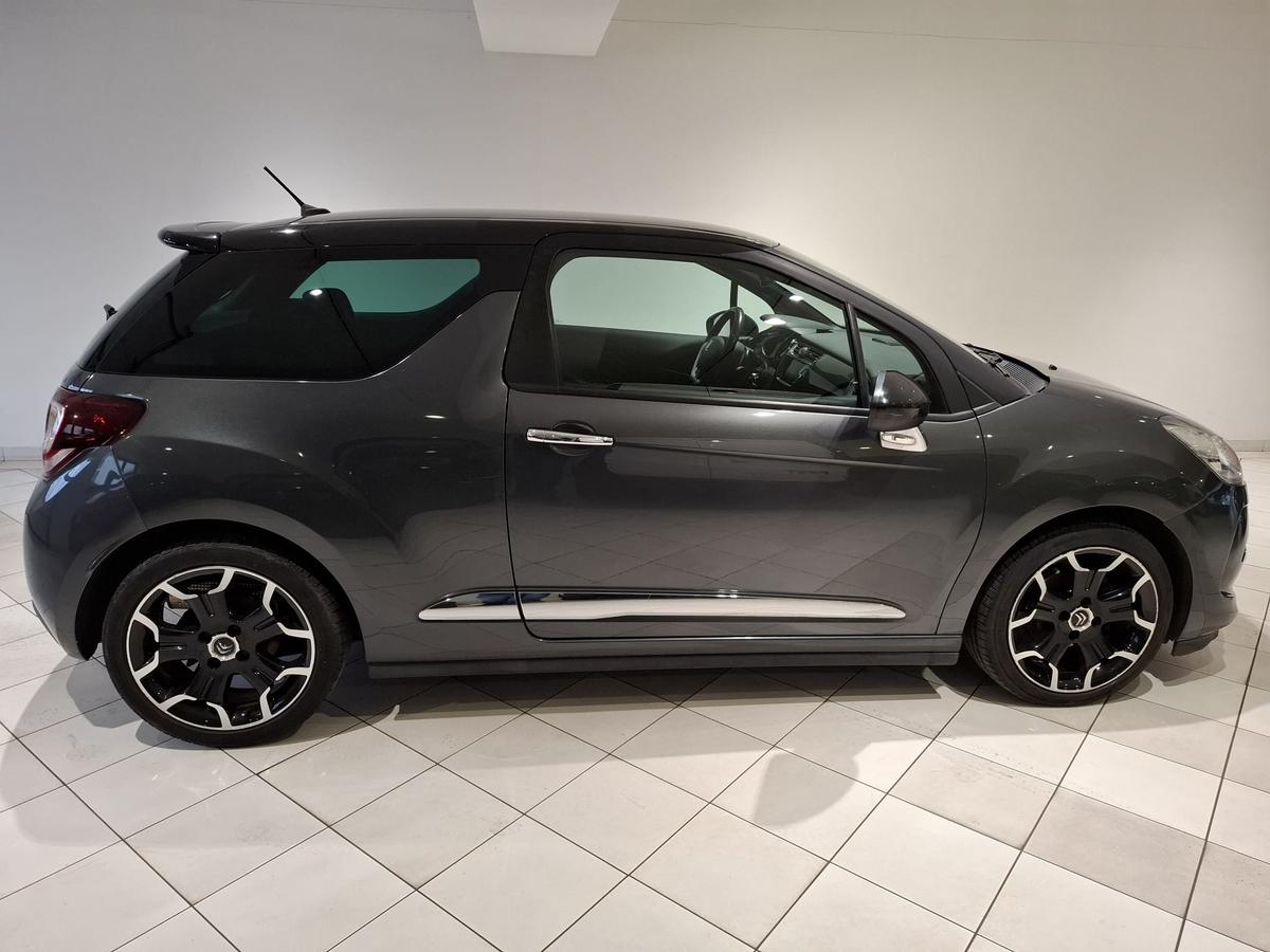 Citroën DS3 1.6TDI gepflegt wenig Kilometer NAVI