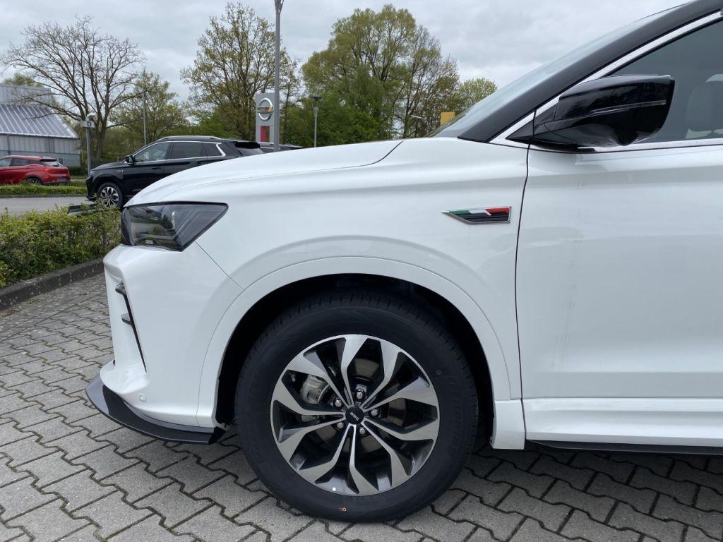 SWM G01 *1,5T*AT*PANO*KLIMA*360° CAM*NAVI*