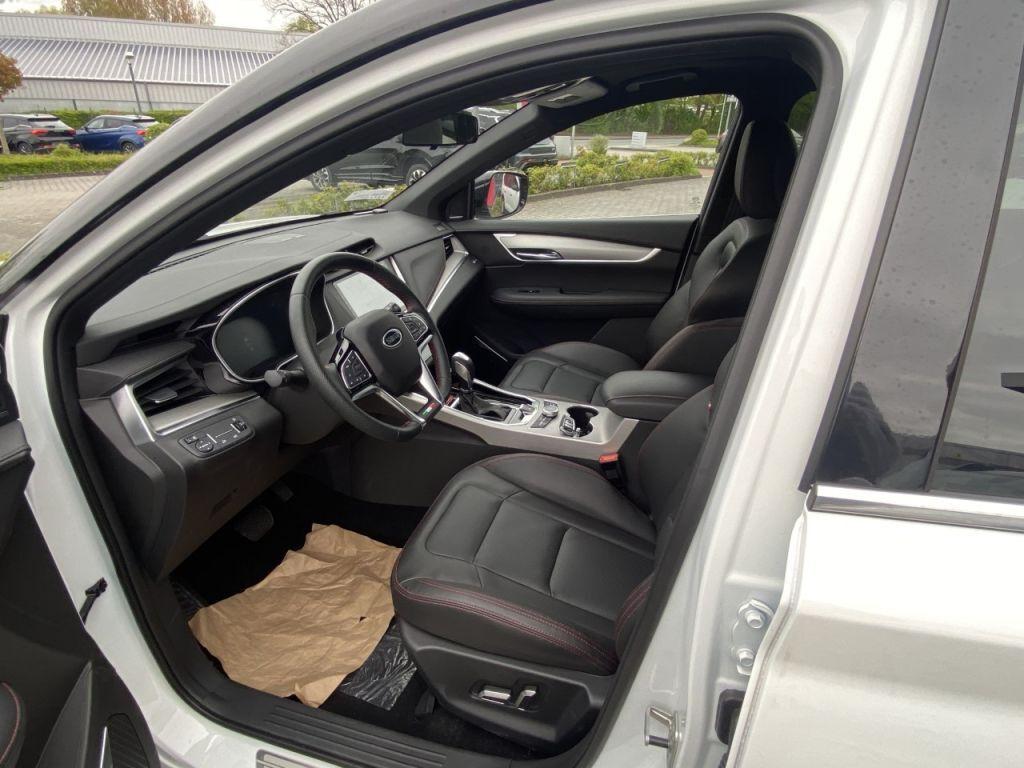 SWM G01 *1,5T*AT*PANO*KLIMA*360° CAM*NAVI*