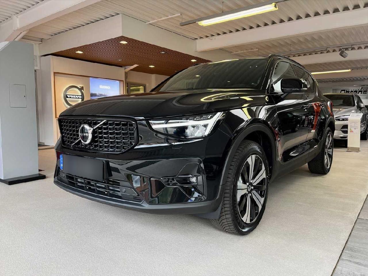 Volvo XC40 XC40 Plus Dark Recharge Plug-In Hybrid 2WD *H&K-