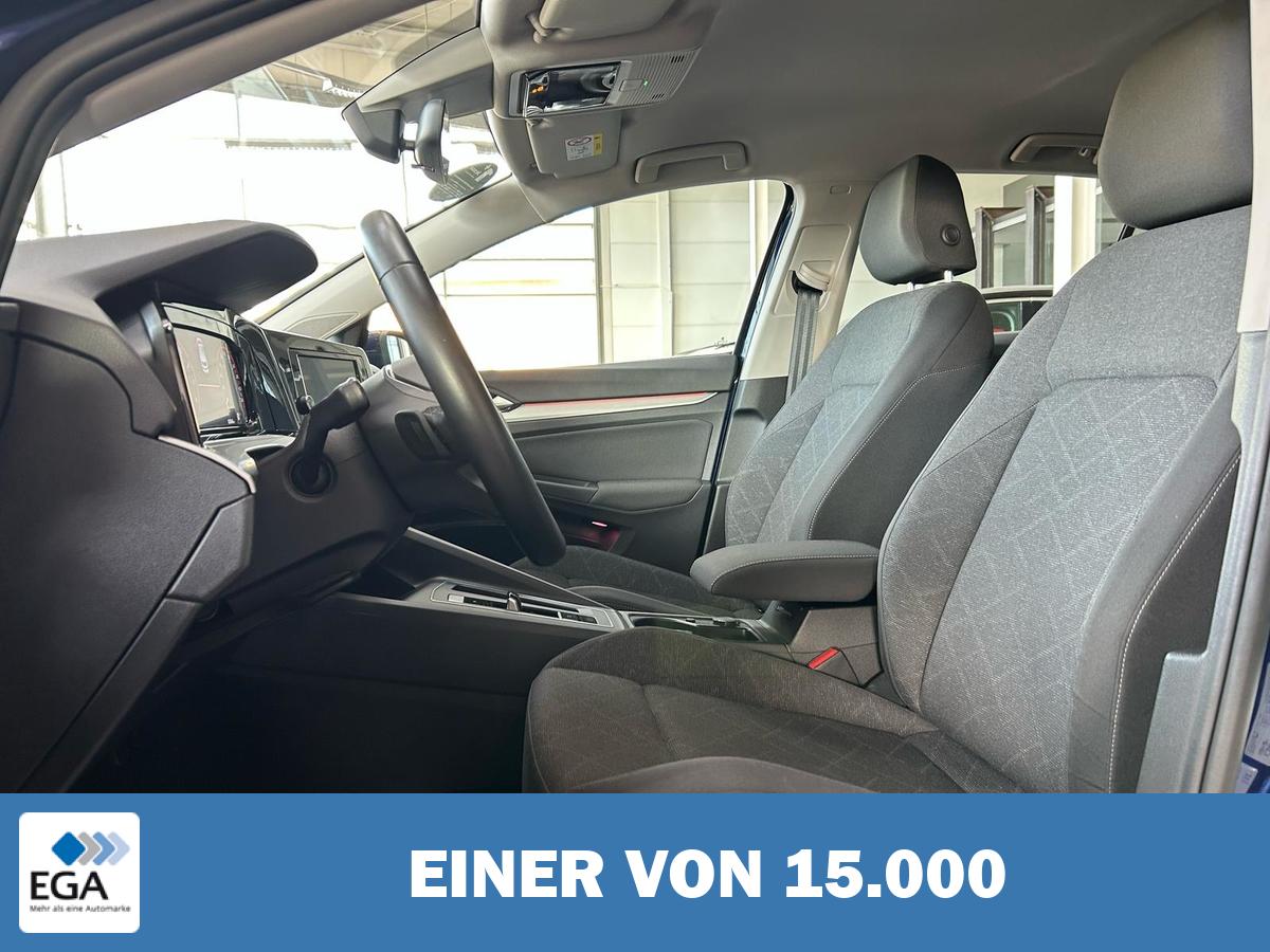 Volkswagen Golf VIII 1.0 eTSI Life LED ACC Virtual Navi