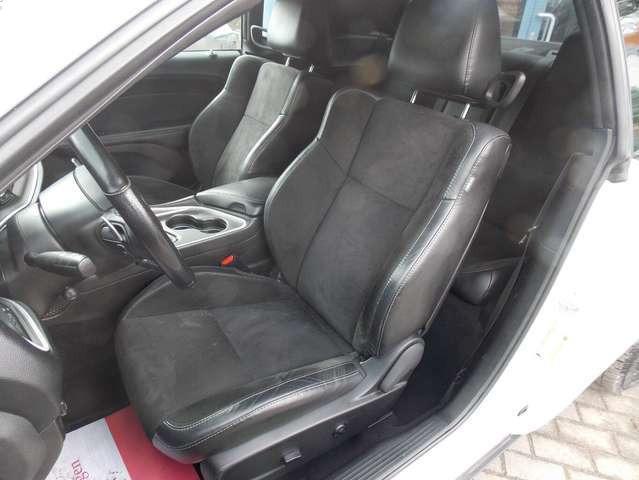 Dodge Challenger 4x4 