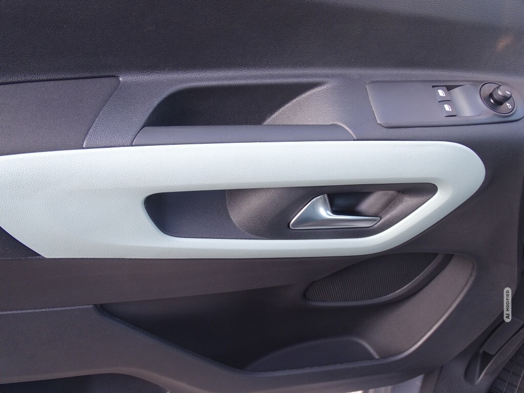 Citroën Berlingo XL*7 SITZER*KLIMA*TEL.*SPUR ASSI*TEMPO*