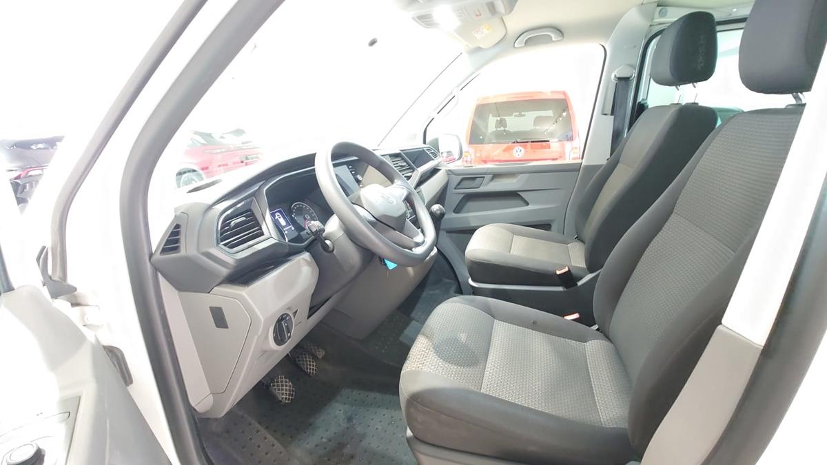 Volkswagen T6 Transporter lang 5 Sitzer Navi Klima vo & hi