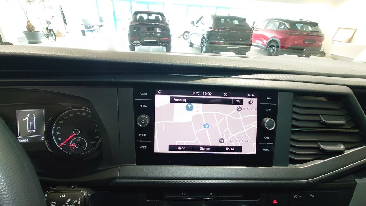 Volkswagen T6 Transporter lang 5 Sitzer Navi Klima vo & hi