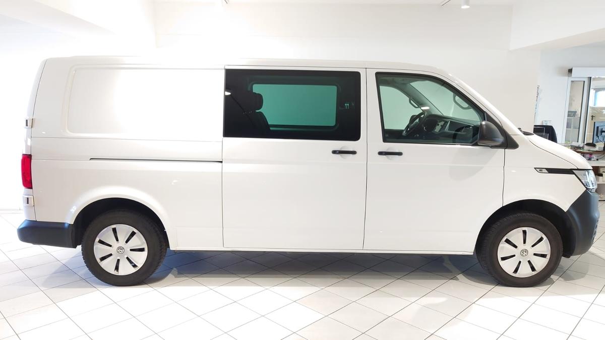 Volkswagen T6 Transporter lang 5 Sitzer Navi Klima vo & hi