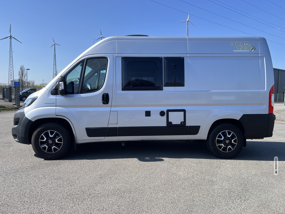 Pössl Roadcar 540 Automatik+Solar+SAT+AHK+Markise+Navi+160 PS