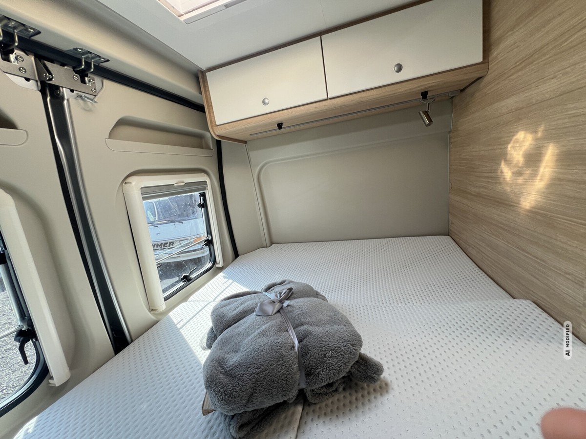 Pössl Roadcar 540 Automatik+Solar+SAT+AHK+Markise+Navi+160 PS