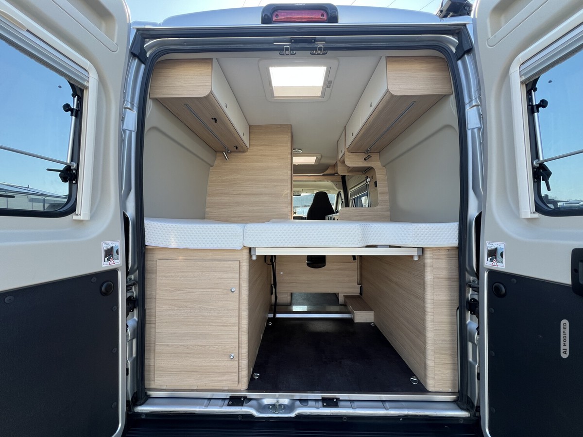 Pössl Roadcar 540 Automatik+Solar+SAT+AHK+Markise+Navi+160 PS