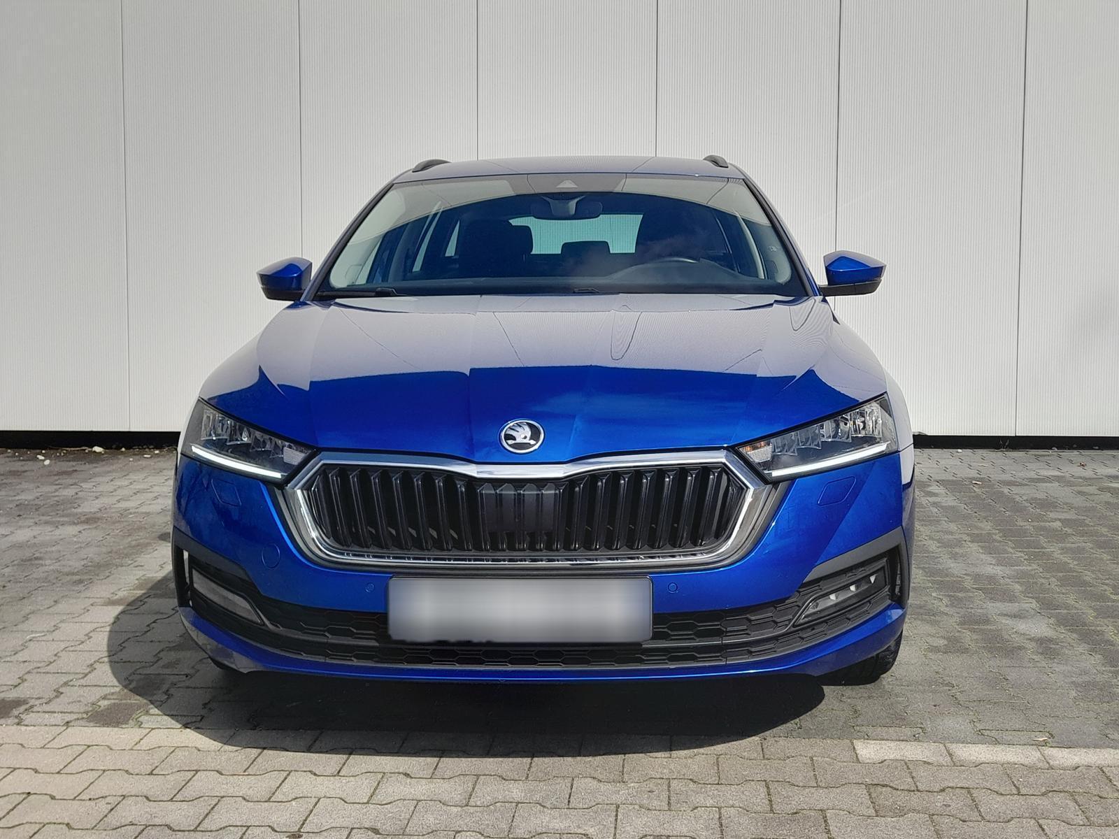 Skoda Octavia 2.0 TDI NAVI~MASSAGESITZ~APP~RFK~4xSHZ