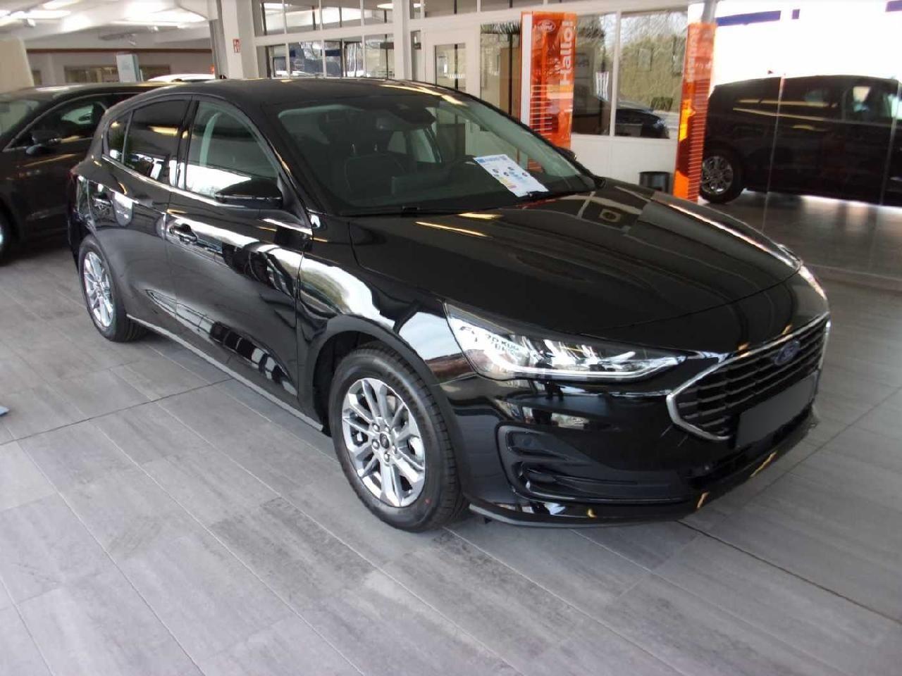 Ford Focus Lim. Titanium *LED-SHZ-Kamera*