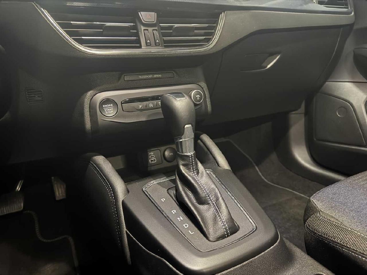 Ford Focus Turnier Active X Ergonomiesitze/ Bang & Olufsen