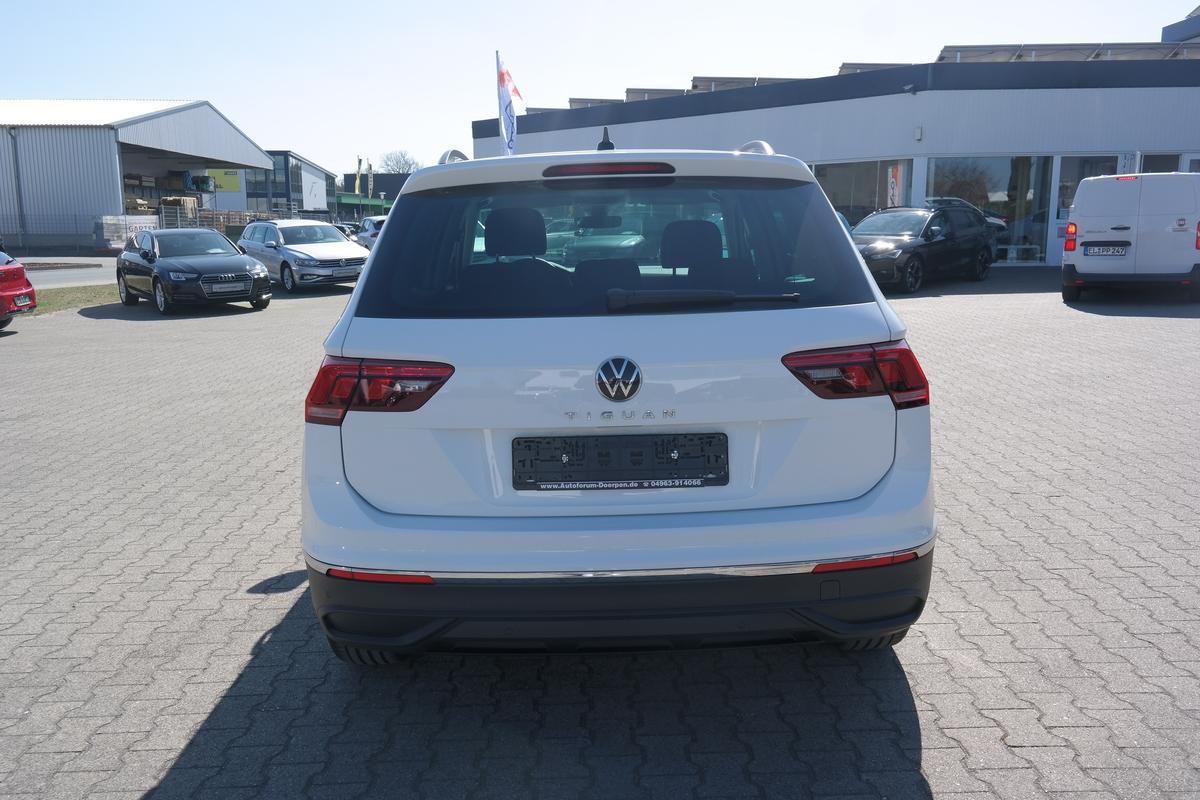 Volkswagen Tiguan 2.0 TDI Life DSG ,Std.-Hzg., Matrix AHK....
