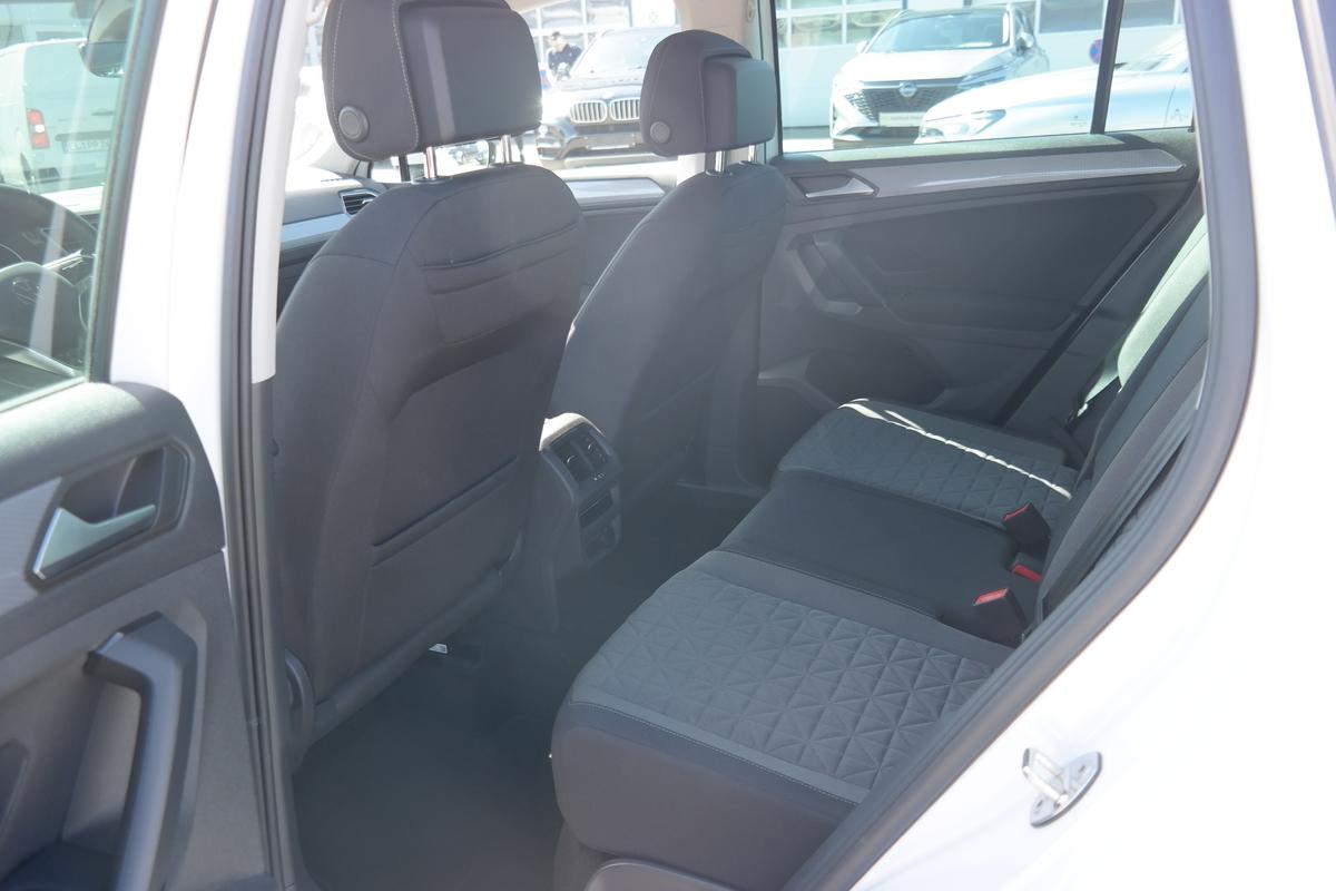 Volkswagen Tiguan 2.0 TDI Life DSG ,Std.-Hzg., Matrix AHK....