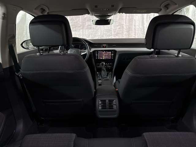 Volkswagen Passat 2.0TDI Business NAVI LED CARPLAY TRAVEL AS
