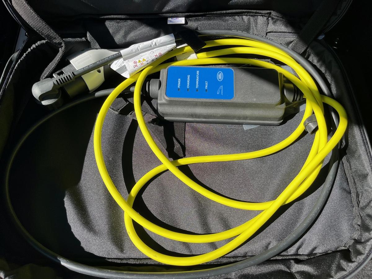 Land Rover Range Rover Sport P400e BATT. NEU!  HEAD-UP NAVI PANO LED 