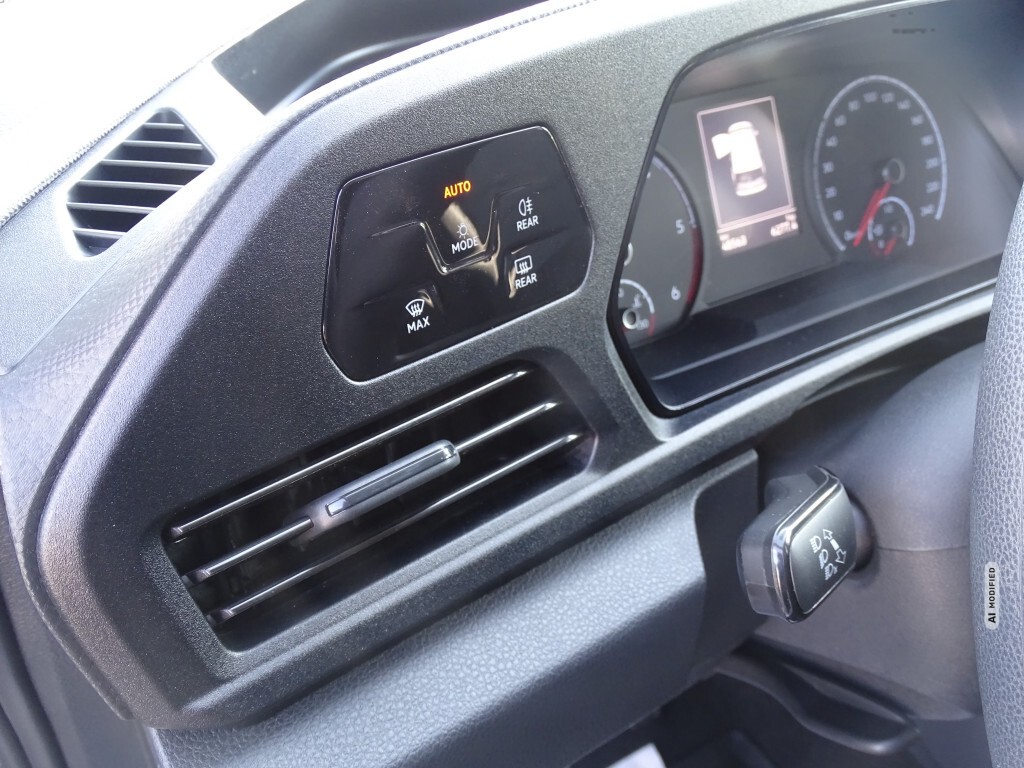Volkswagen Caddy 2.0 TDI Maxi*7 SITZER*KLIMA*PDC*DAB*APP C*