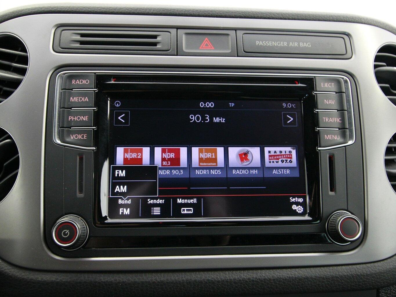 Volkswagen Tiguan 1.4 TSI Lounge Sport & Style NAVI+KAMERA