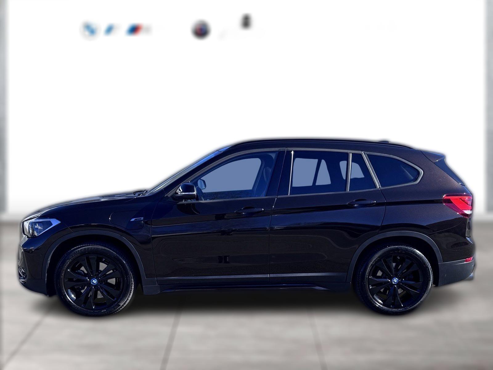 BMW X1 xDrive25e Sport Line Panorama ACC HeadUp Navi+ LED
