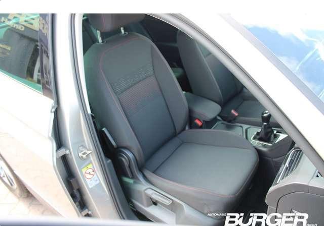 Volkswagen Tiguan Sound 1.4 TSI Navi ACC AHK-klappbar Apple CarPlay