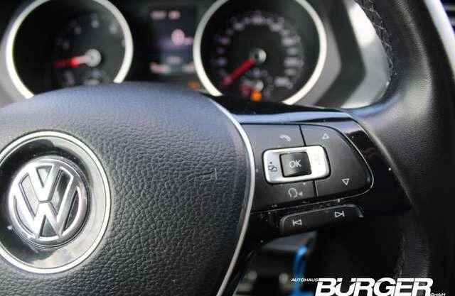 Volkswagen Tiguan Sound 1.4 TSI Navi ACC AHK-klappbar Apple CarPlay