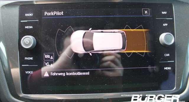 Volkswagen Tiguan Sound 1.4 TSI Navi ACC AHK-klappbar Apple CarPlay