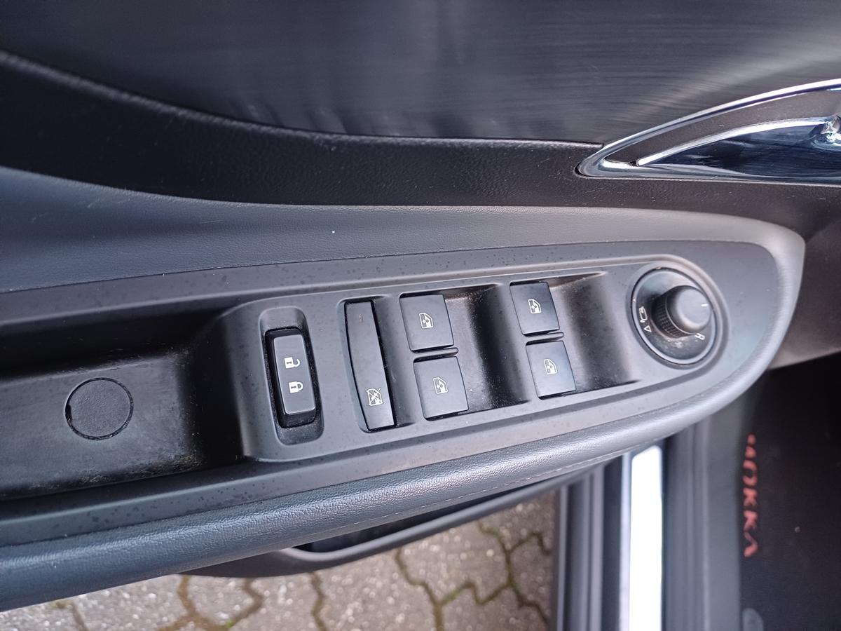 Opel Mokka 1.7 CDTI INNOVATION ECO SHZ KLIMA ALU NAVI XENON TEMPO