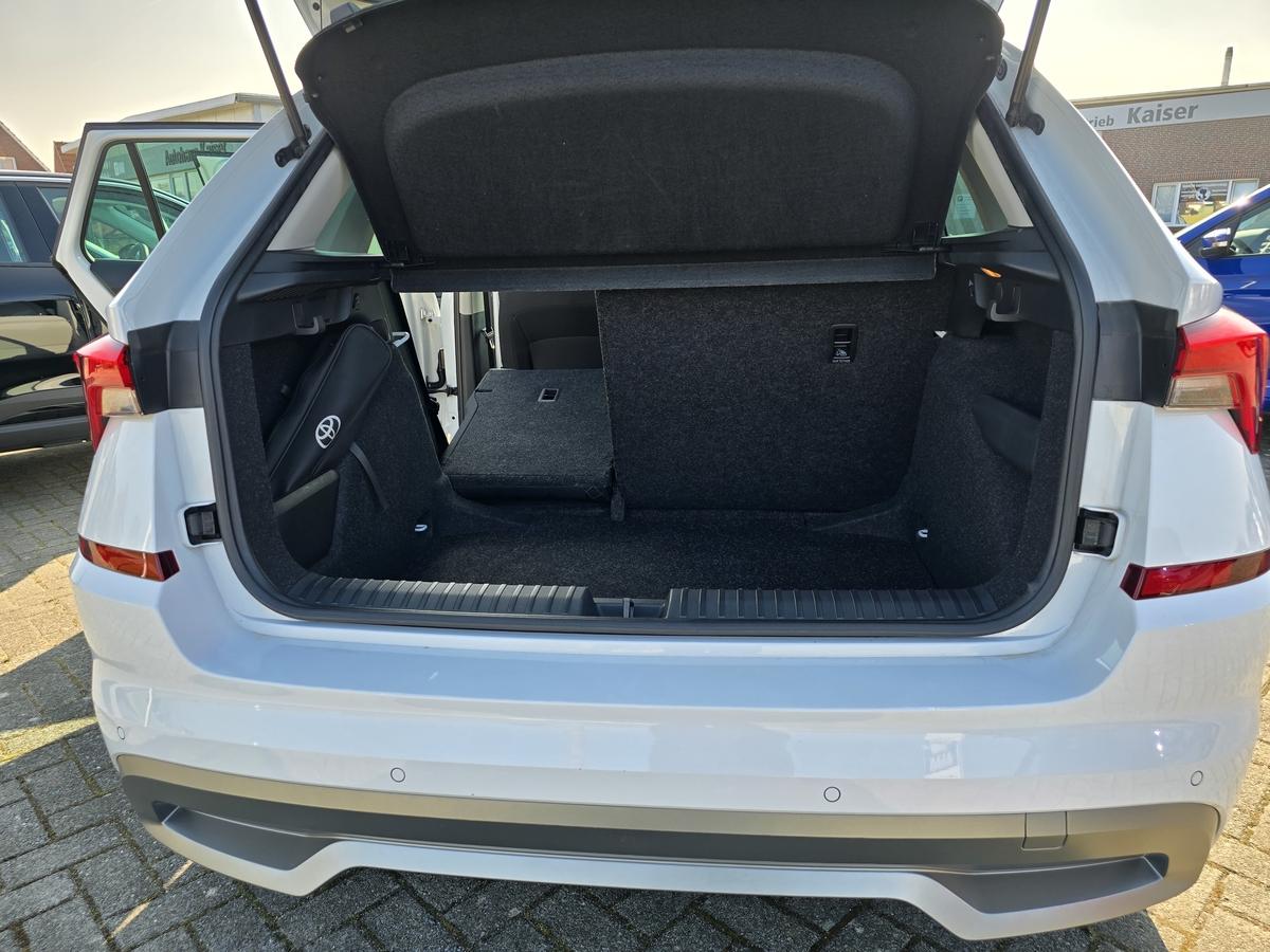 Skoda Kamiq 1.0 TSI Ambition LED RFK BiColor SmartLink DAB+ Klima