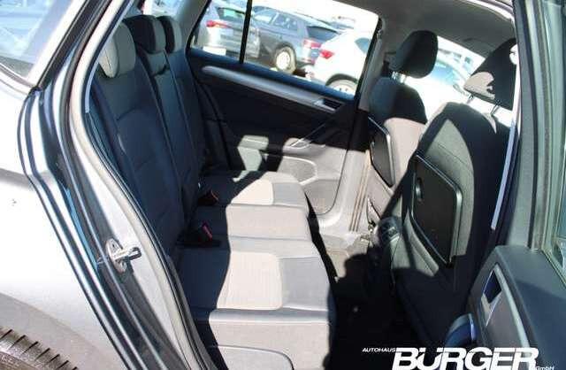 Volkswagen Golf Sportsvan VII Comfortline Navi Bi-Xenon Start-Stopp 1.4 TSI