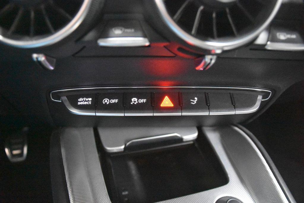 Audi TT Coupe 2.0 TFSI Xenon Navi Klima Sitzhz PDC