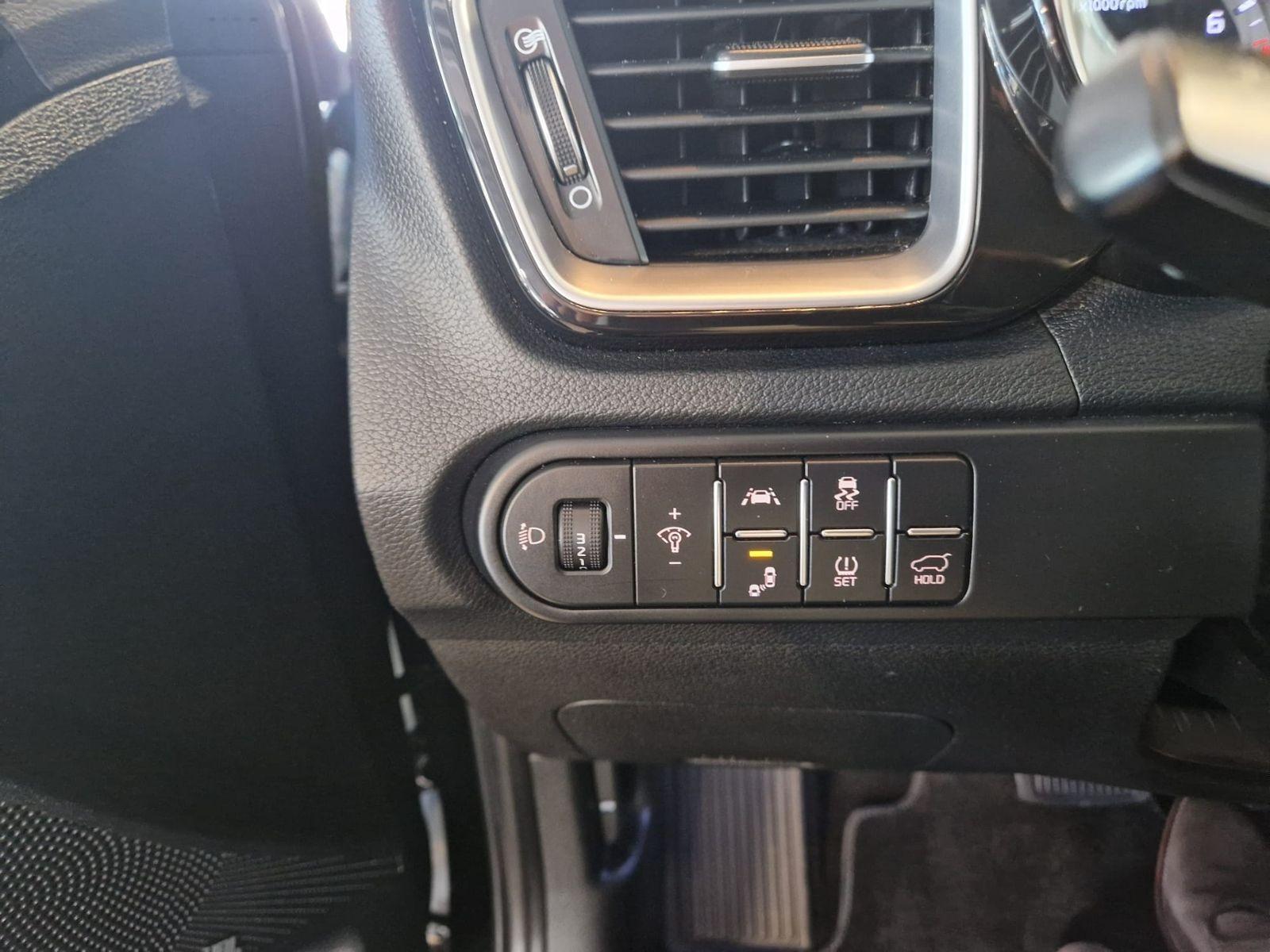 Kia XCeed Spirit Navi Kamera Totwinkel.
