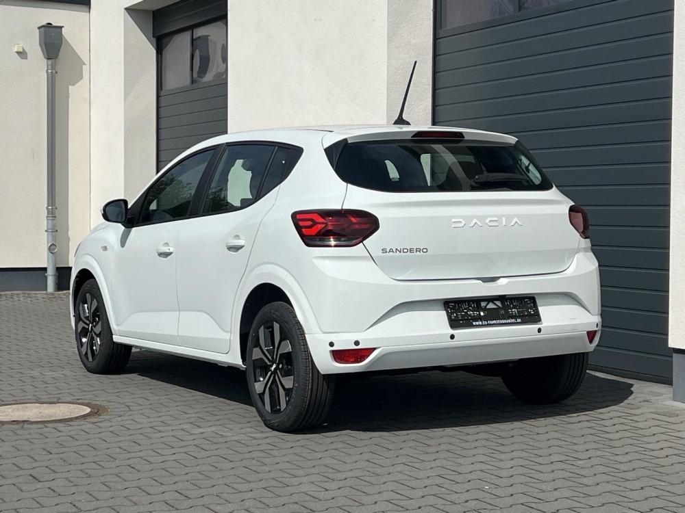 Dacia Sandero Expression TCe 100 74kW Winter neues Modell