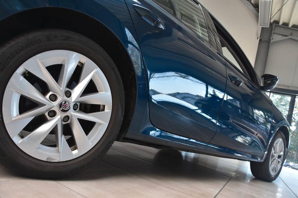 Skoda Octavia Combi Ambition PHYB DSG LED DAB Tempo