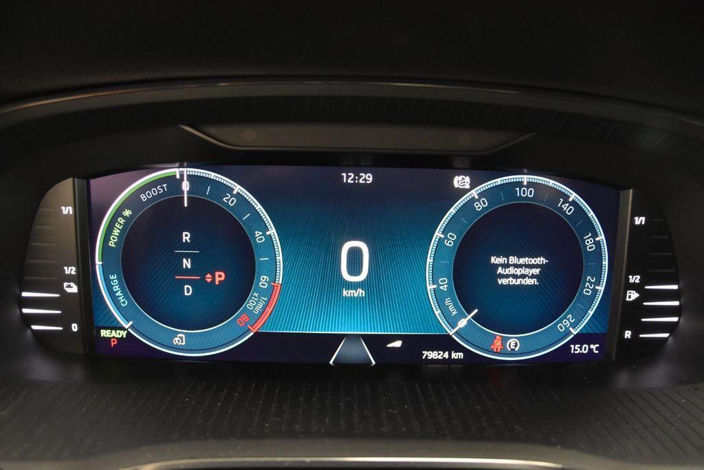Skoda Octavia Combi Ambition PHYB DSG LED DAB Tempo