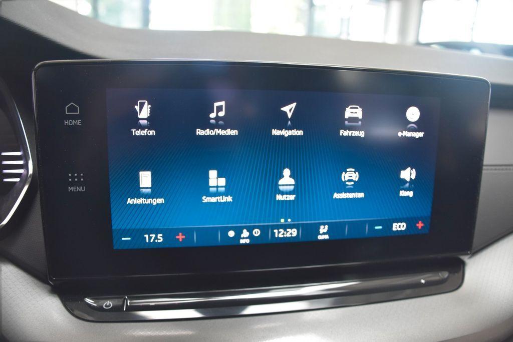 Skoda Octavia Combi Ambition PHYB DSG LED DAB Tempo