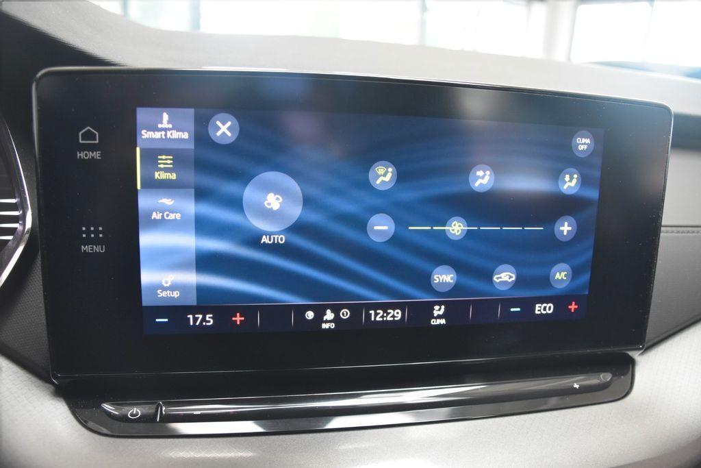 Skoda Octavia Combi Ambition PHYB DSG LED DAB Tempo