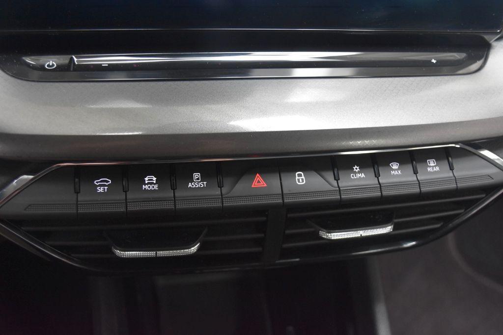 Skoda Octavia Combi Ambition PHYB DSG LED DAB Tempo